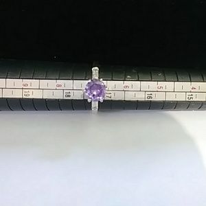 💍New silver amethyst white Sapphire ring size 7💎